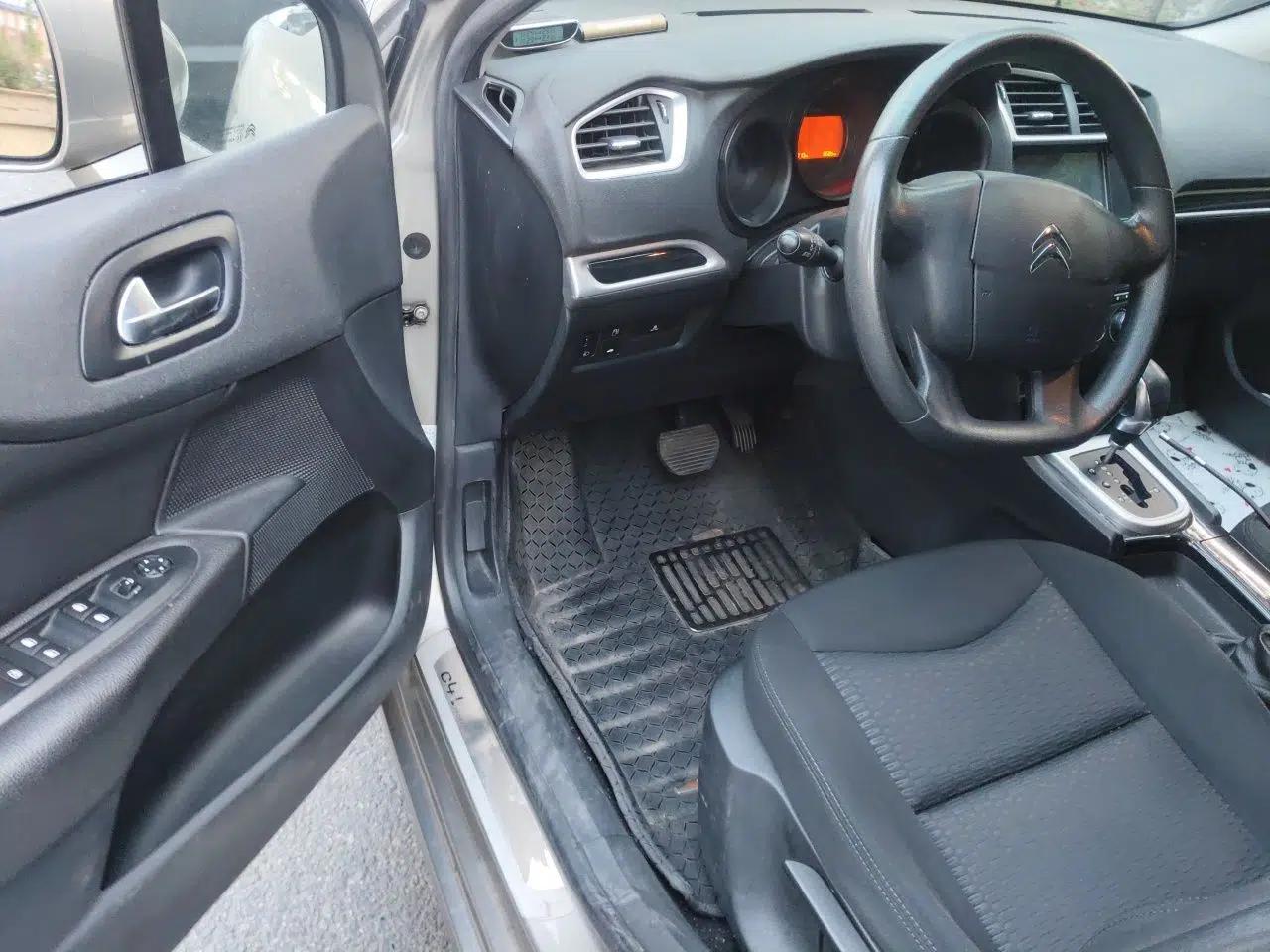 Citroen C4L 2013 1.8L Automatic Enjoyment Edition — миниатюра 16