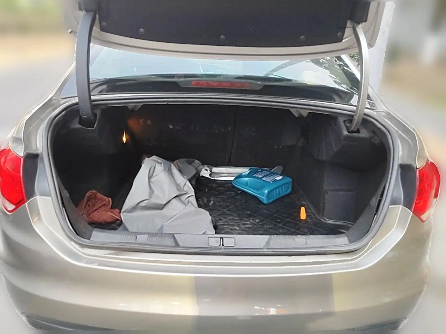Citroen C4L 2013 1.8L Automatic Enjoyment Edition — миниатюра 19