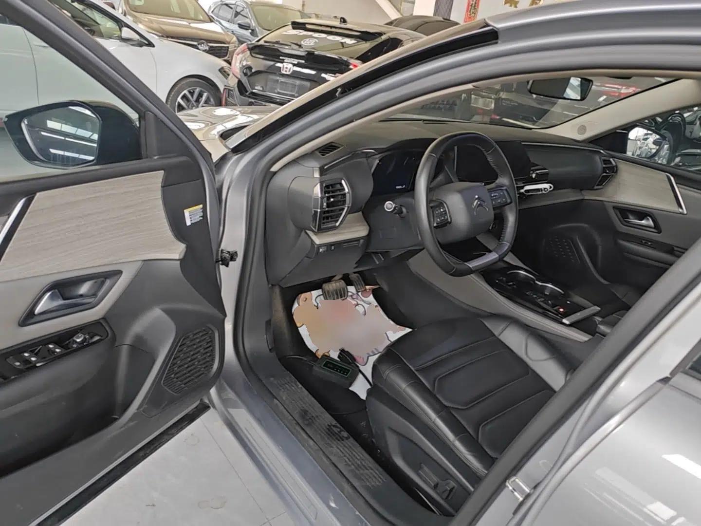 Citroen C5 X 2023 1.6T Enjoy the Extraordinary — миниатюра 23