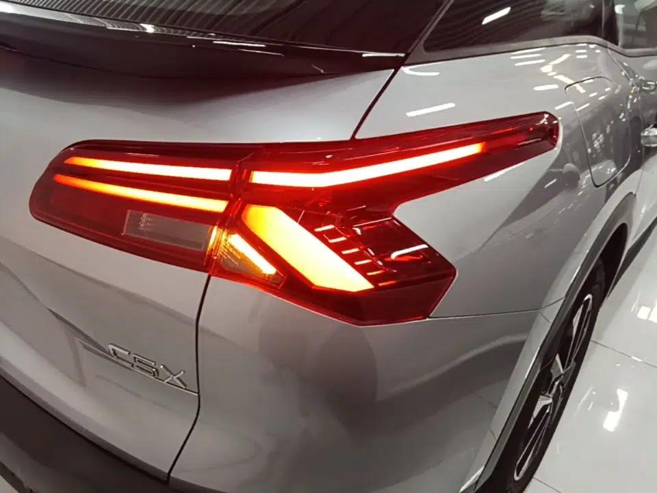 Citroen C5 X 2024 1.6T Enjoy the Extraordinary — миниатюра 9