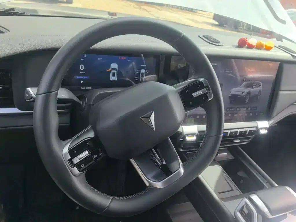 Dark Blue G318 2024 Model, 4WD Air Suspension Version — миниатюра 11