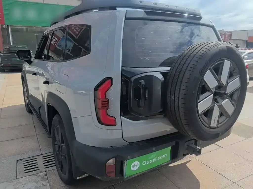 Dark Blue G318 2024 Model, 4WD Air Suspension Version — миниатюра 5