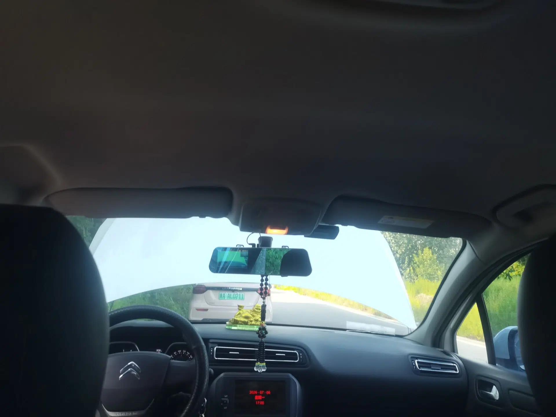 Citroen C4 Sega 2018 1.6L Manual Comfort Model — миниатюра 18