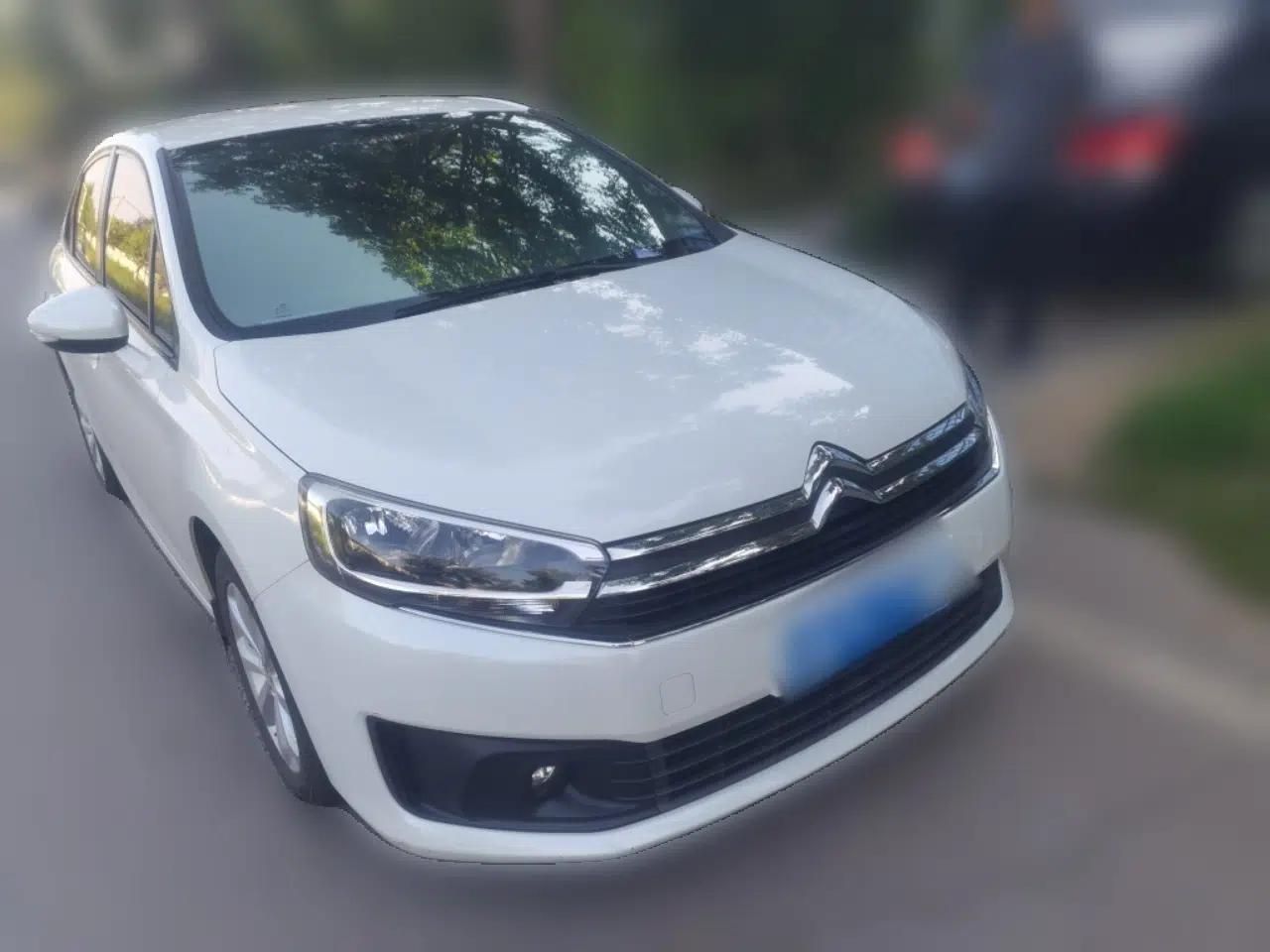 Citroen C4 Sega 2018 1.6L Manual Comfort Model — миниатюра 3