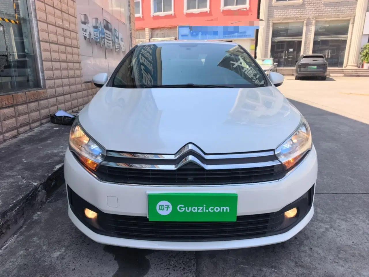 Citroen C4 Sega 2016 1.6L Manual Comfort Model — миниатюра 2