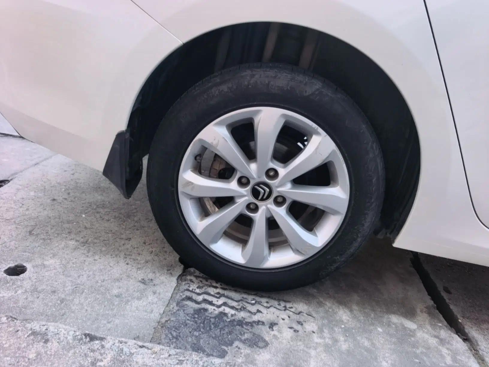 Citroen C4 Sega 2016 1.6L Manual Comfort Model — миниатюра 11