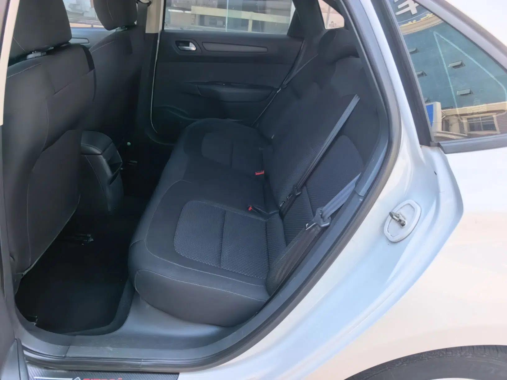 Citroen C4 Sega 2016 1.6L Manual Comfort Model — миниатюра 28