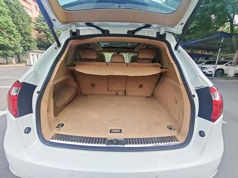Cayenne 2014 Cayenne Platinum Edition 3.0T — миниатюра 18