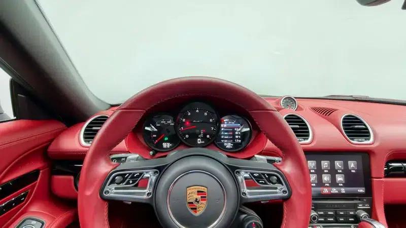 2023 Porsche 718 Boxster T — миниатюра 12