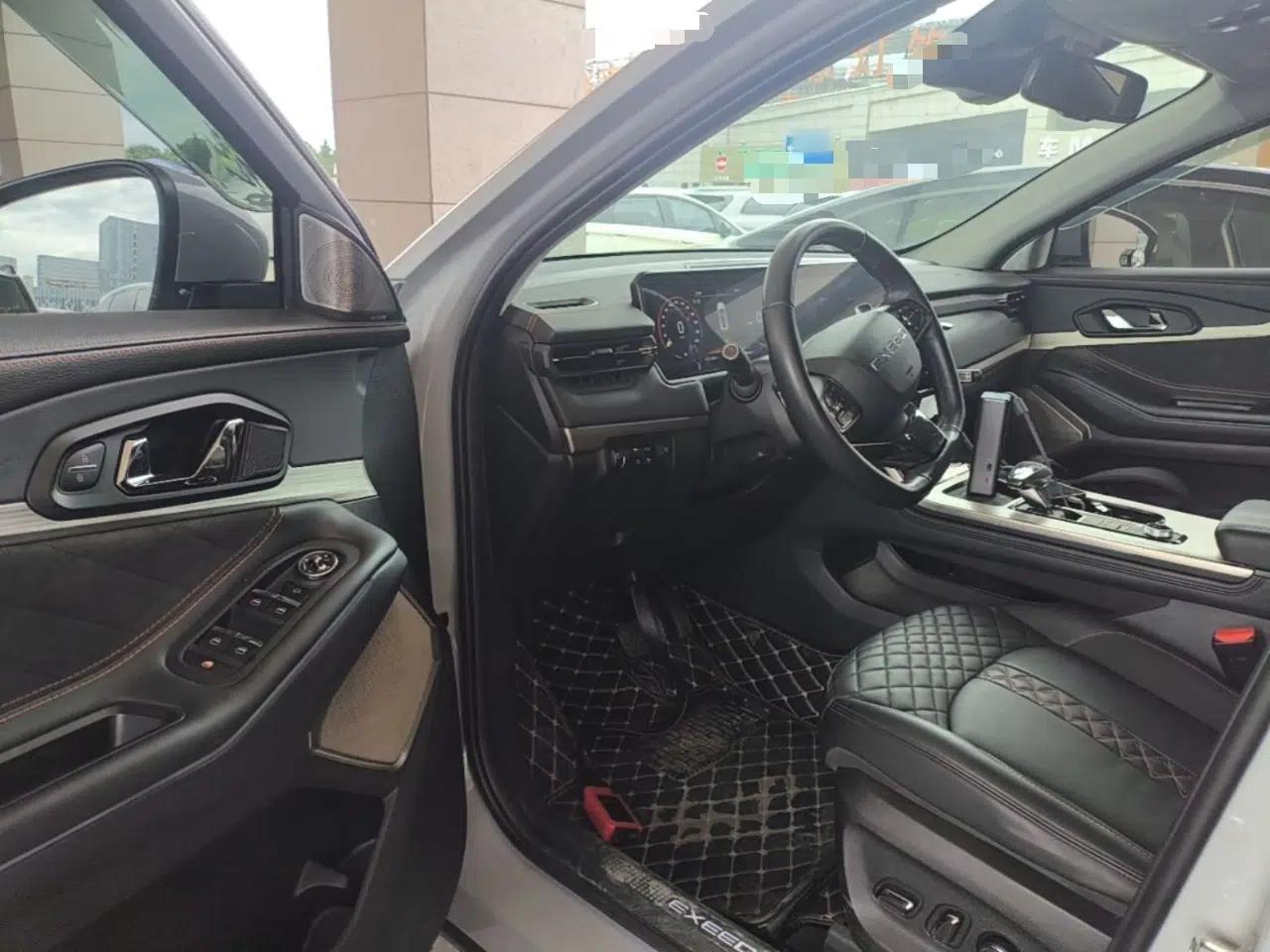 EXEED Lingyun 2021 400T Four-Wheel Drive Star Prestige Edition — миниатюра 18
