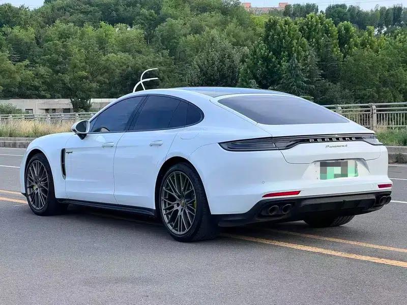 2022 Panamera E-Hybrid, Panamera 4 E-Hybrid Platinum Edition 2.9T — миниатюра 4