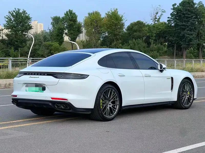 2022 Panamera E-Hybrid, Panamera 4 E-Hybrid Platinum Edition 2.9T — миниатюра 5
