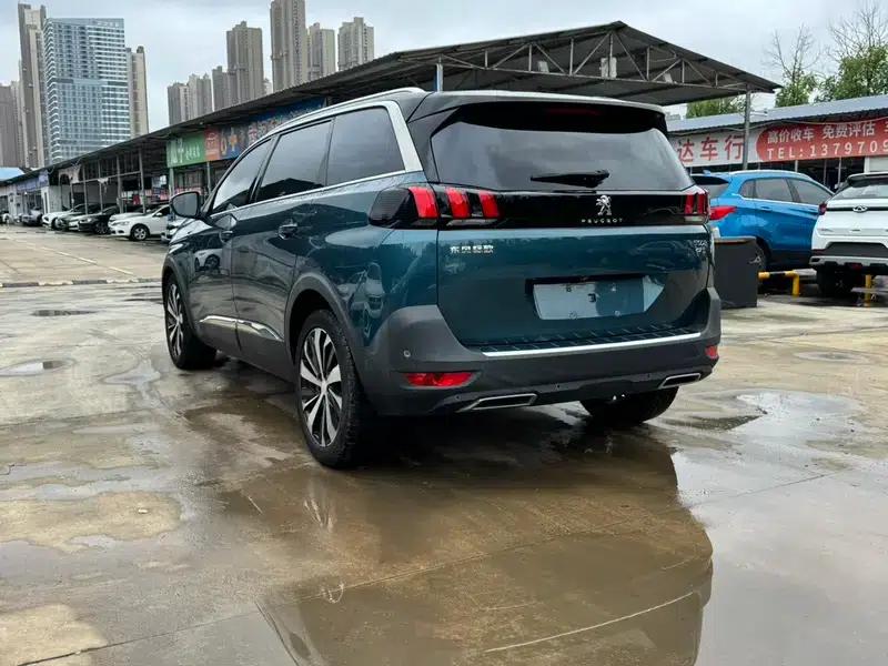 Peugeot 5008 2017 380THP 7-seater Luxury GT Edition — миниатюра 4