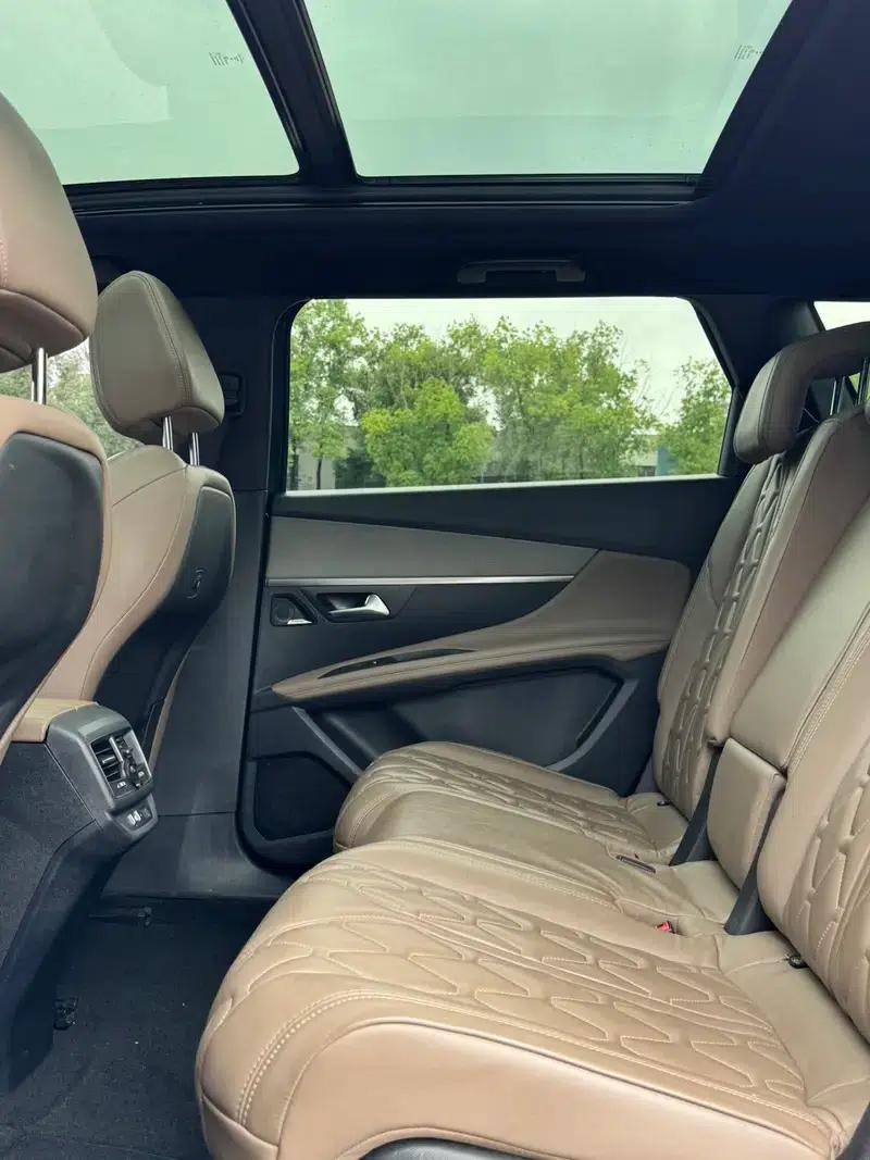 Peugeot 5008 2017 380THP 7-seater Luxury GT Edition — миниатюра 9