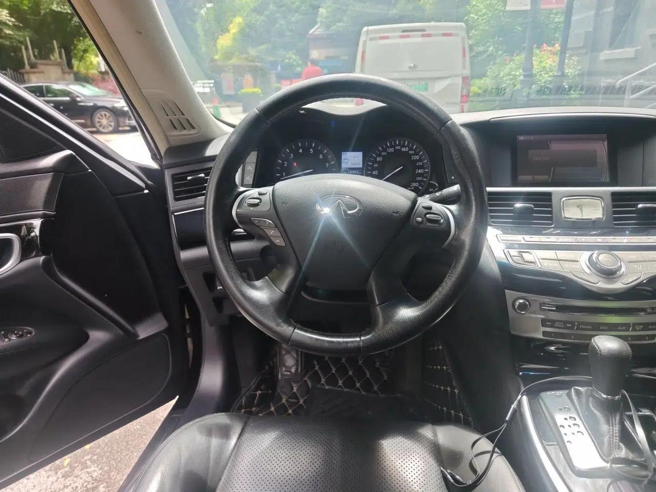 Infiniti Q70 2017 Q70L 2.5L Elite Edition — миниатюра 10