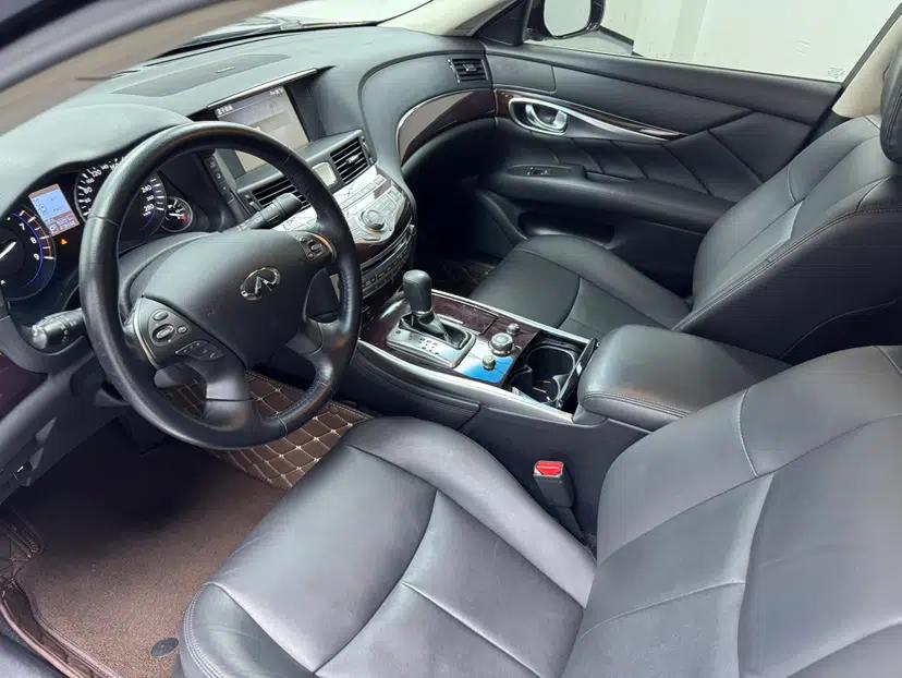 Infiniti Q70 2019 Q70L 2.0T Enjoyment Edition — миниатюра 29
