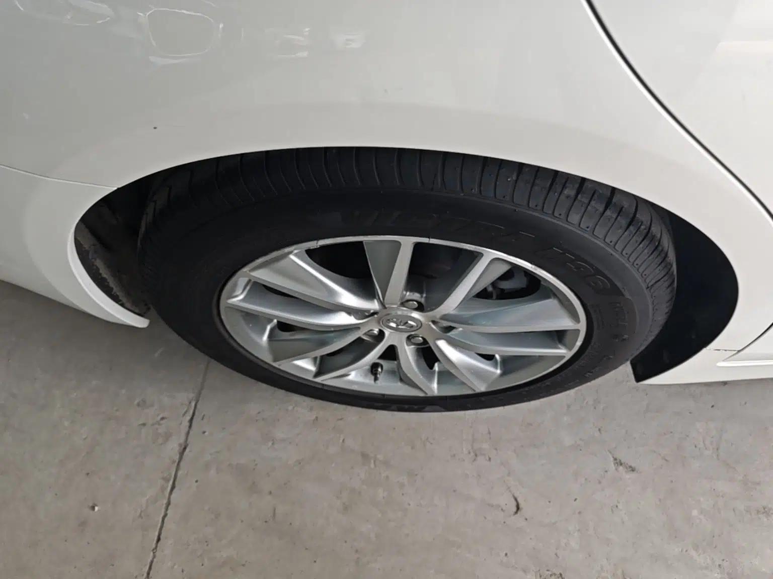Infiniti Q50 2014 2.0T Comfort Edition — миниатюра 11