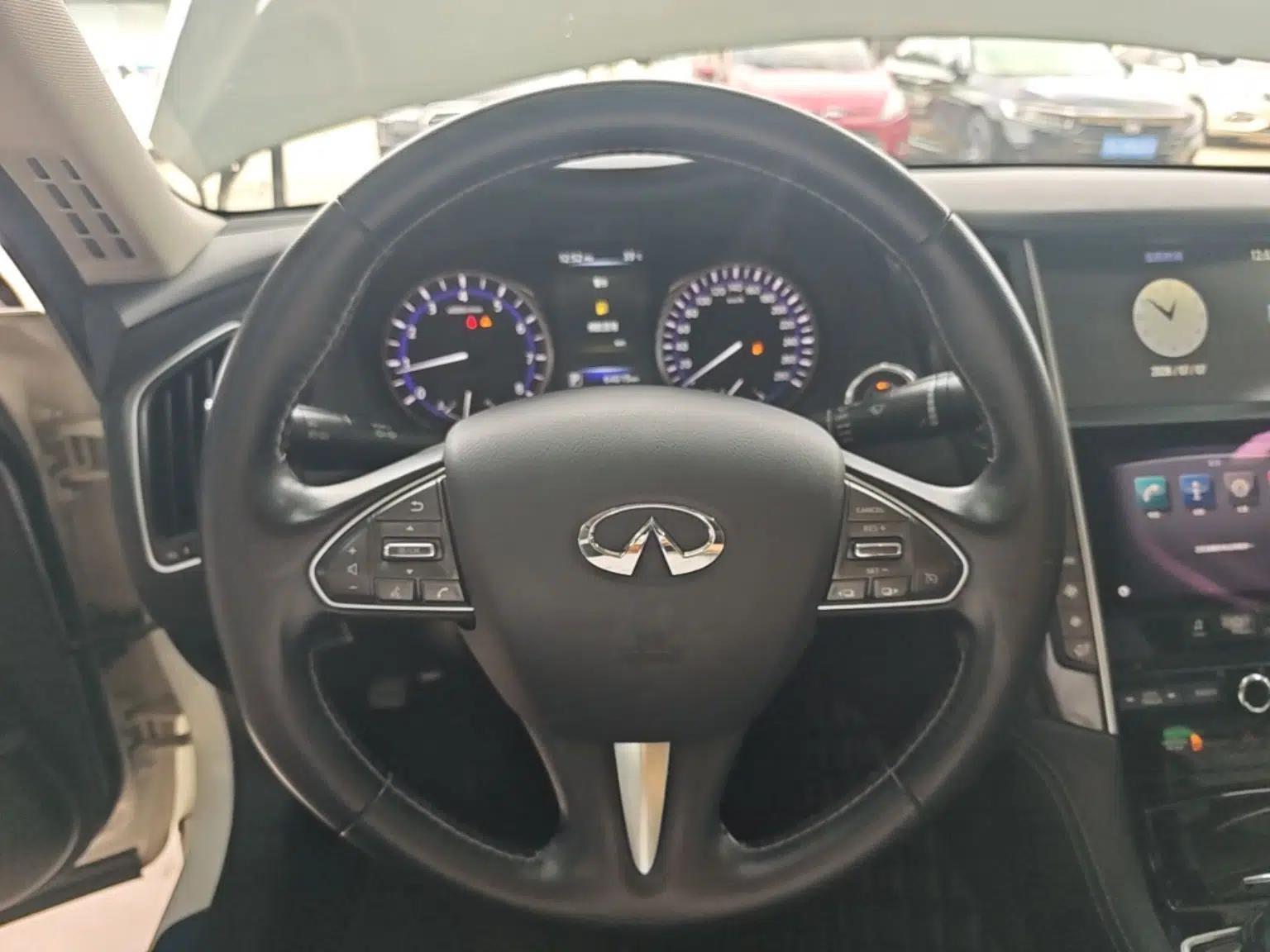 Infiniti Q50 2014 2.0T Comfort Edition — миниатюра 18