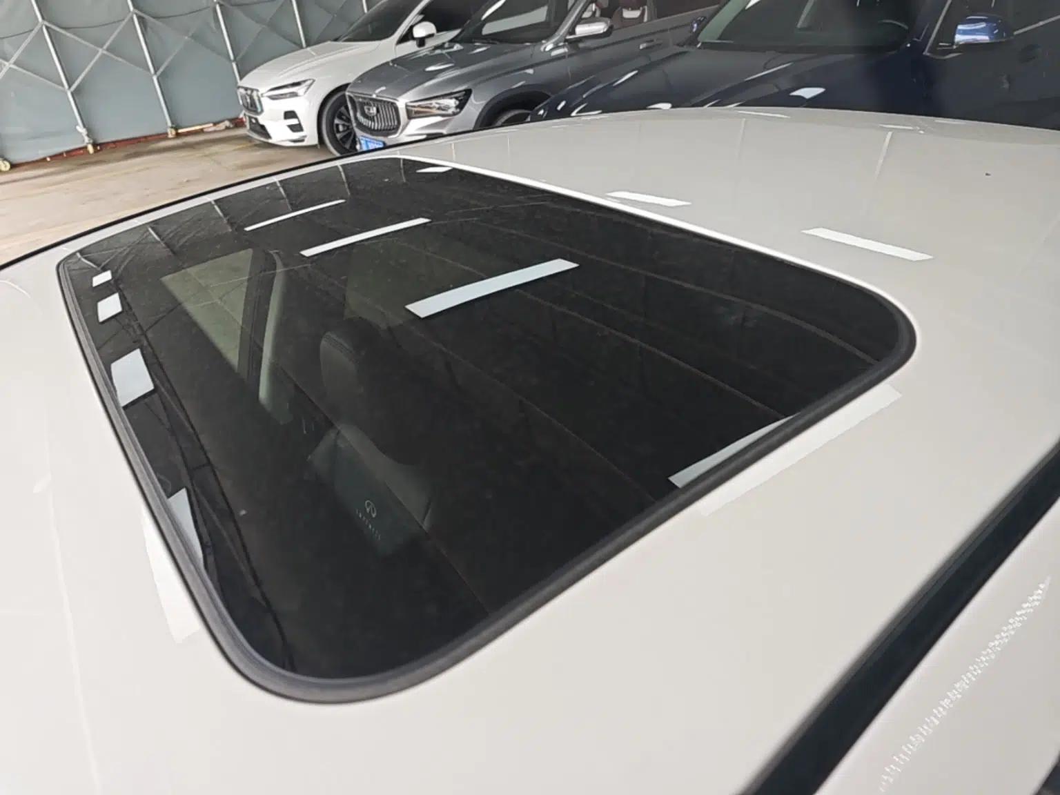 Infiniti Q50 2014 2.0T Comfort Edition — миниатюра 7