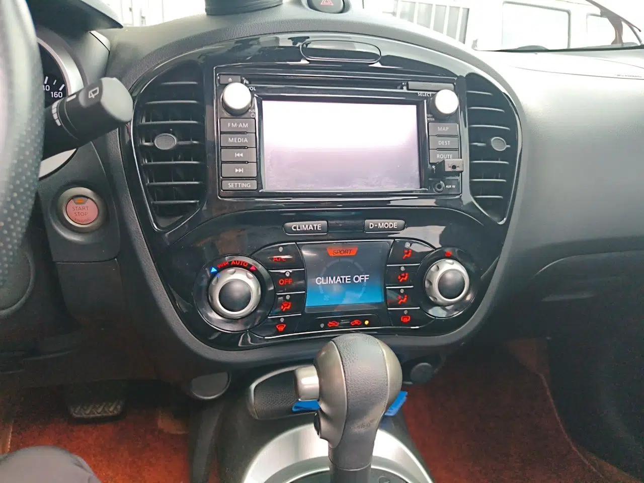 Infiniti ESQ 2014 1.6L Luxury Edition — миниатюра 13