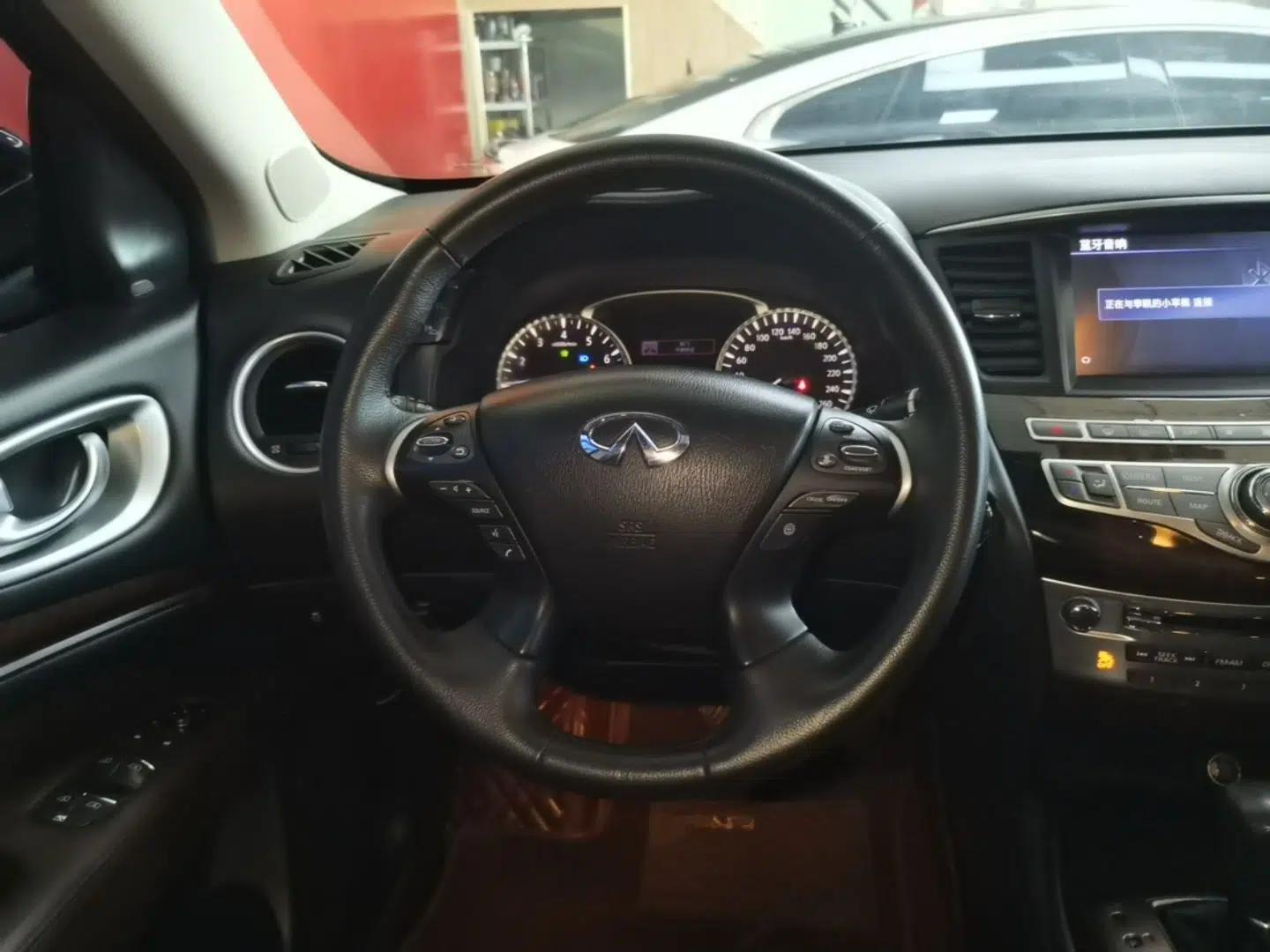 Infiniti QX60 2014 2.5 S/C Hybrid All-Wheel-Drive Versatile Edition — миниатюра 13