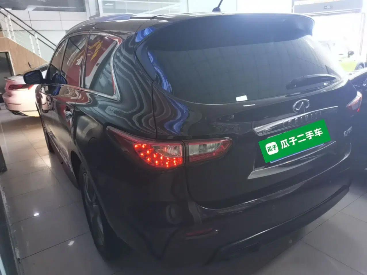Infiniti QX60 2014 2.5 S/C Hybrid All-Wheel-Drive Versatile Edition — миниатюра 4