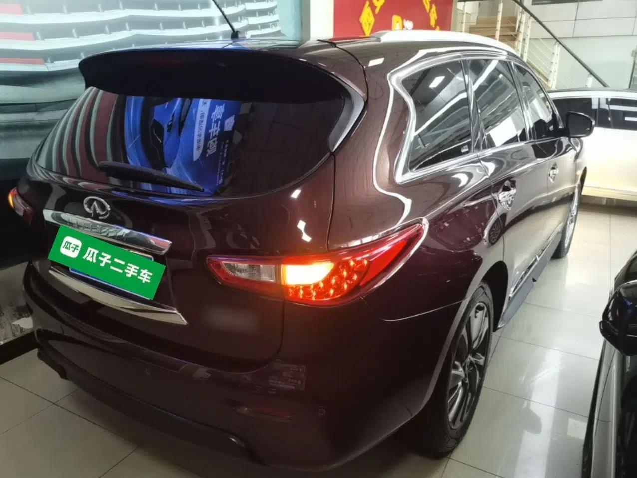 Infiniti QX60 2014 2.5 S/C Hybrid All-Wheel-Drive Versatile Edition — миниатюра 6