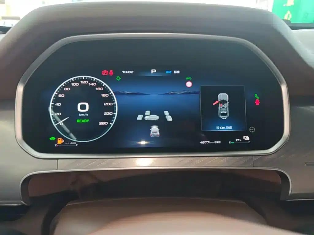 Tank 700 New Energy 2024 Hi4-T Extreme Edition — миниатюра 12