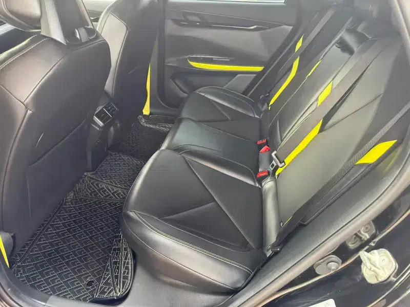 Changan UNI-V 2022 1.5T Sport Edition — миниатюра 19