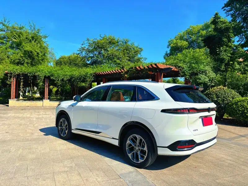 Changan CS75 PLUS 2025 Fourth Generation 1.5T New Blue Whale Smart Flagship Edition — миниатюра 5