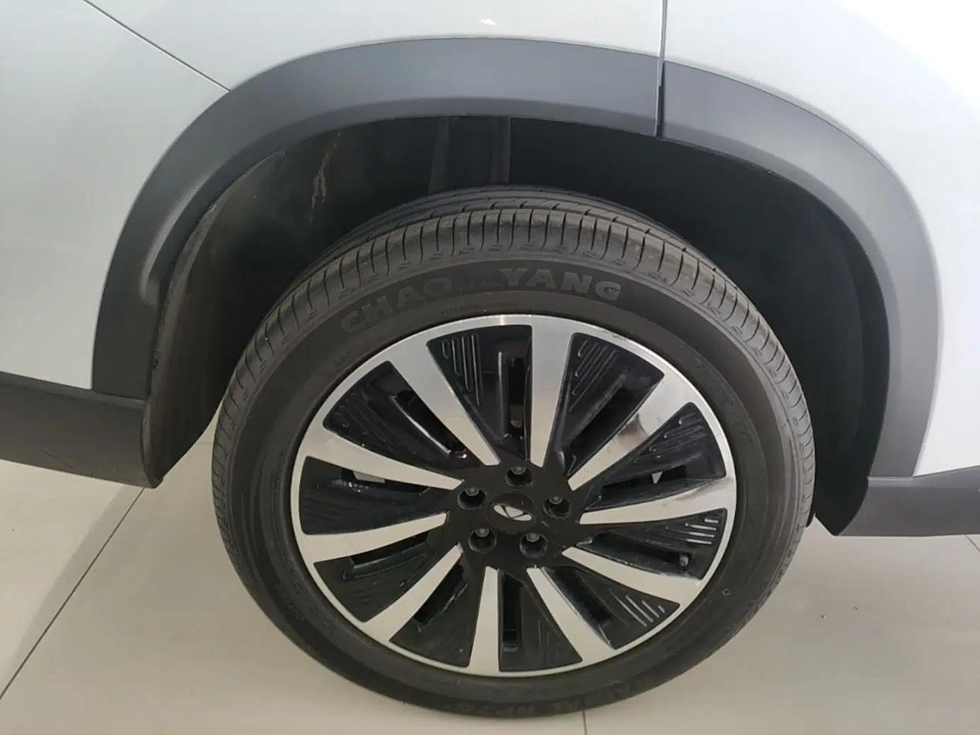 Chery Fengyun T8 2025 1.5T 130 km Luxury 7-Seater — миниатюра 16