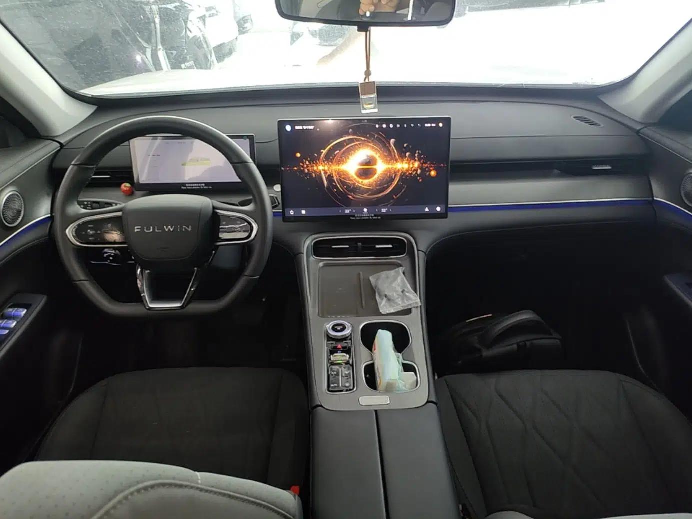 Chery Fengyun T8 2025 1.5T 130 km Luxury 7-Seater — миниатюра 17