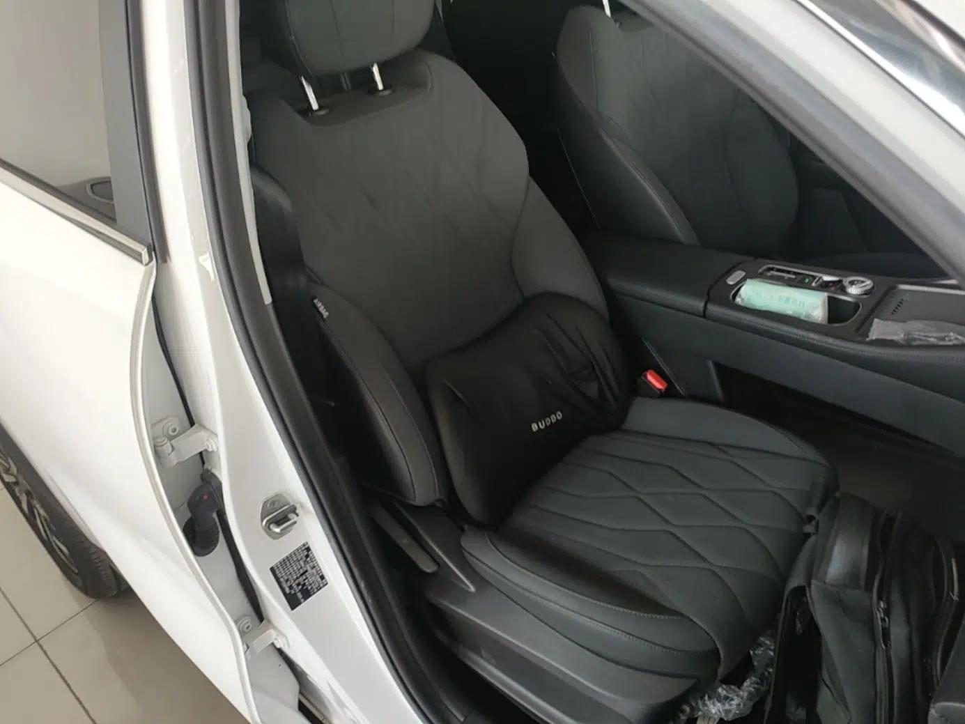 Chery Fengyun T8 2025 1.5T 130 km Luxury 7-Seater — миниатюра 24