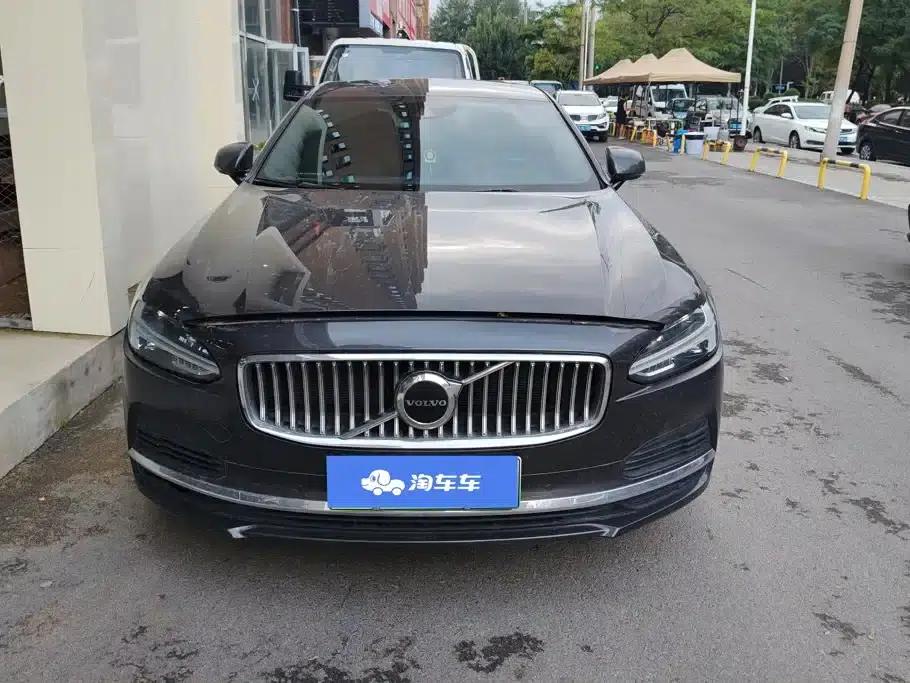 2021 Volvo S90 Plug-in Hybrid T8 E-Drive Hybrid Smart Luxury Edition — миниатюра 2