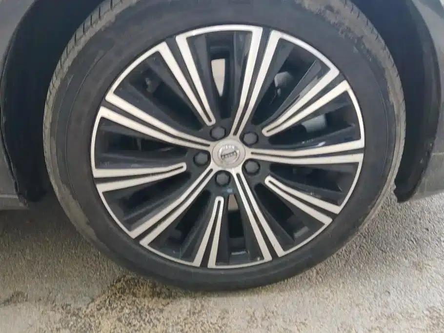 2021 Volvo S90 Plug-in Hybrid T8 E-Drive Hybrid Smart Luxury Edition — миниатюра 6