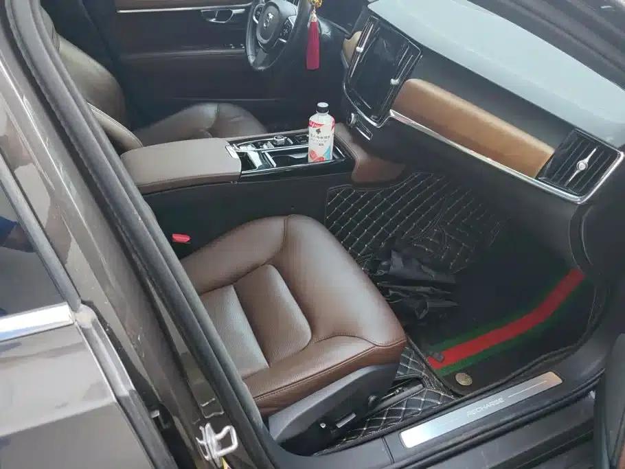 2021 Volvo S90 Plug-in Hybrid T8 E-Drive Hybrid Smart Luxury Edition — миниатюра 8