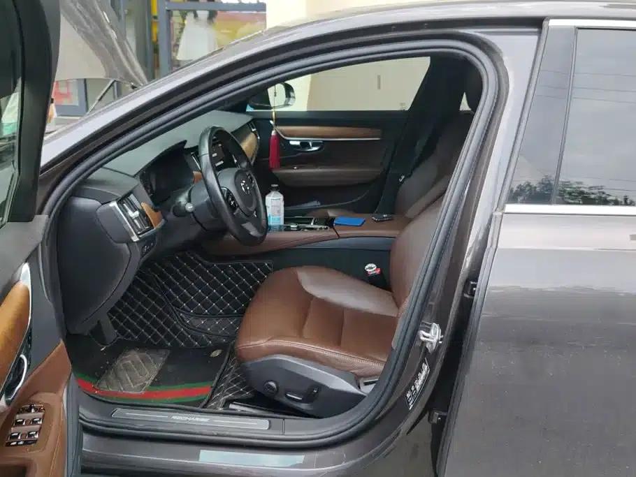 2021 Volvo S90 Plug-in Hybrid T8 E-Drive Hybrid Smart Luxury Edition — миниатюра 9