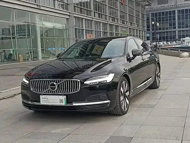 2024 Volvo S90 Plug-in Hybrid, All-Wheel Drive, Long Range, Inscription Luxury Edition
