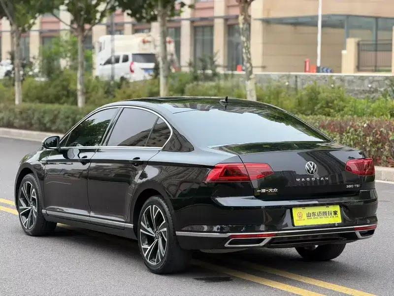 2020 Volkswagen Passat 380TSI DSG Premium — миниатюра 4