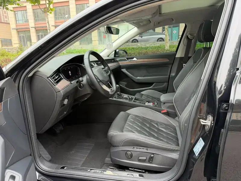 2020 Volkswagen Passat 380TSI DSG Premium — миниатюра 8