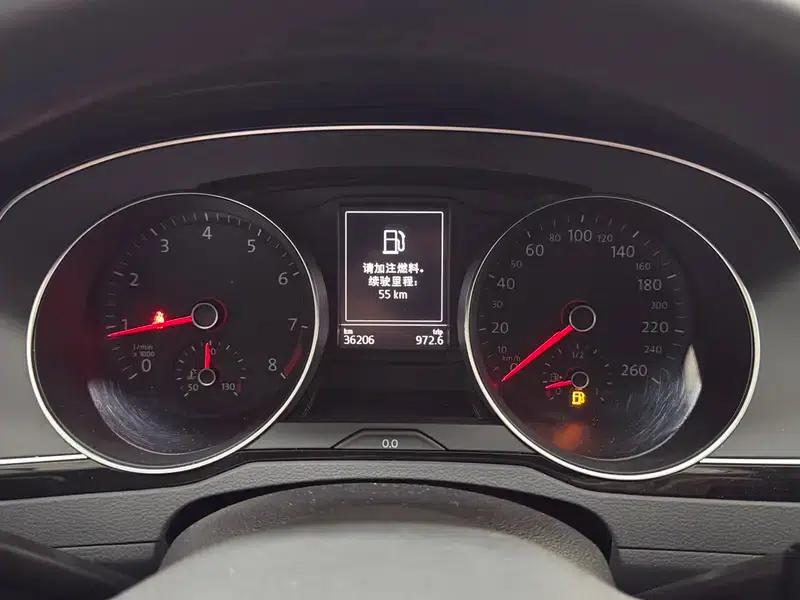 2020 Volkswagen Passat 330TSI DSG Leading Edition — миниатюра 15