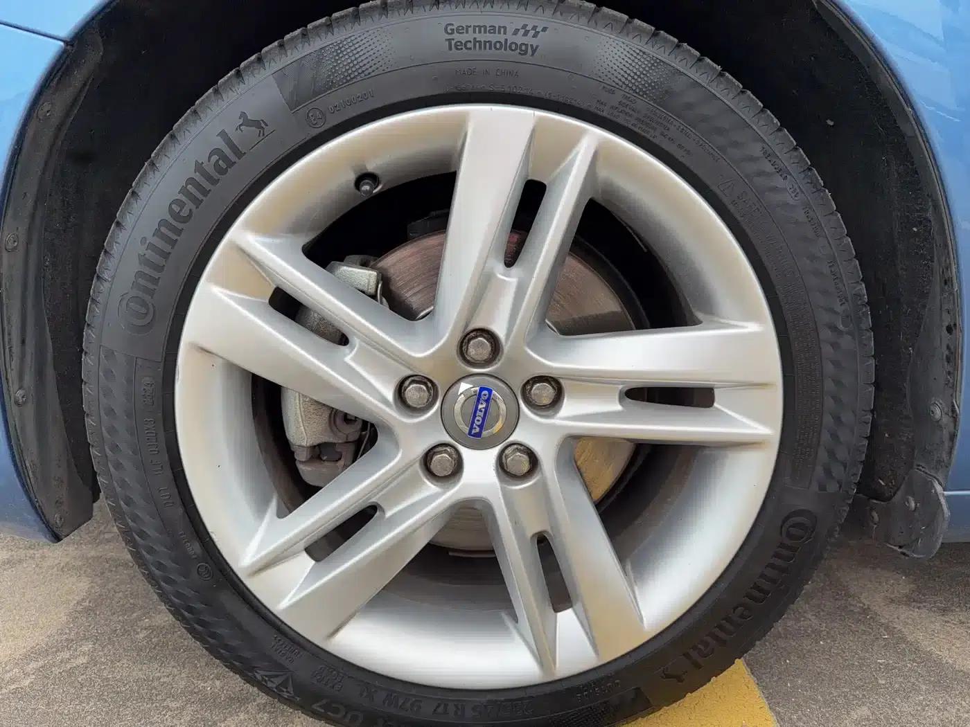 2015 Volvo V60 T5 Smart Edition — миниатюра 15