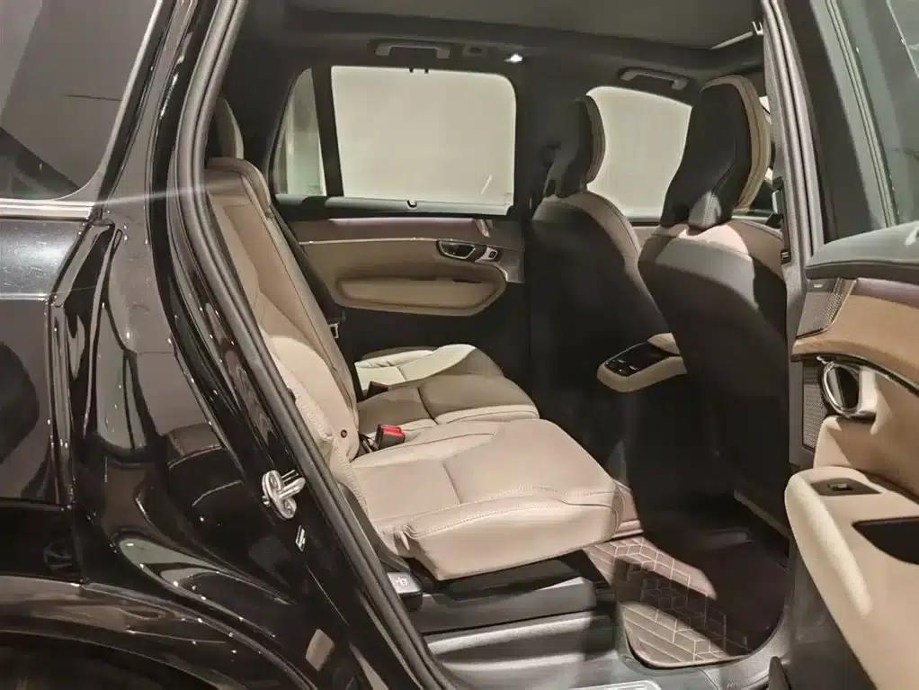 2025 Volvo XC90 Plug-in Hybrid Facelift T8 Luxury 7-Seater — миниатюра 19