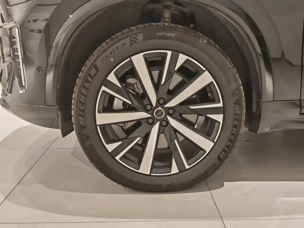 2025 Volvo XC90 Plug-in Hybrid Facelift T8 Luxury 7-Seater — миниатюра 21
