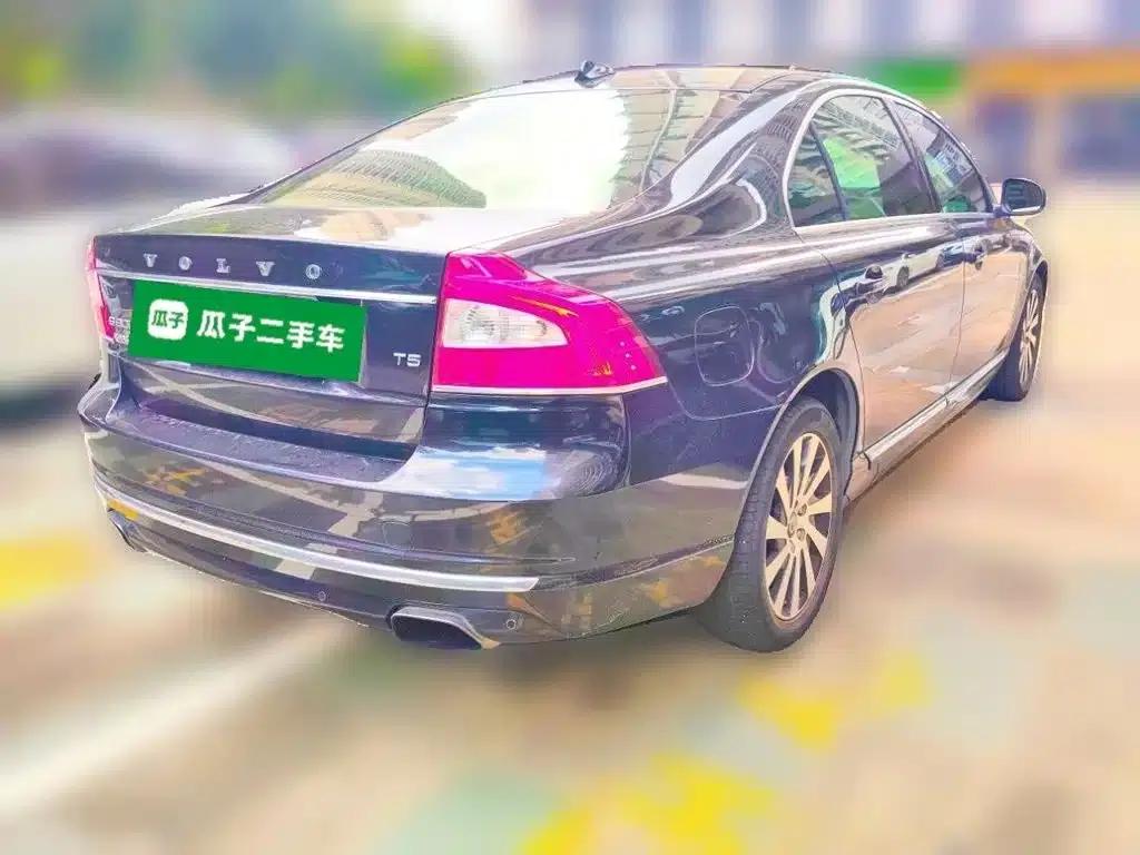 2014 Volvo S80L 2.0T T5 Smart Edition — миниатюра 5