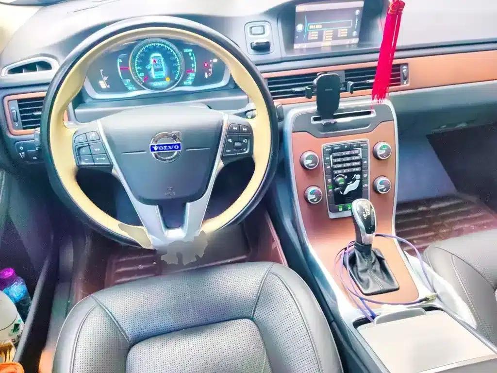 2014 Volvo S80L 2.0T T5 Smart Edition — миниатюра 7