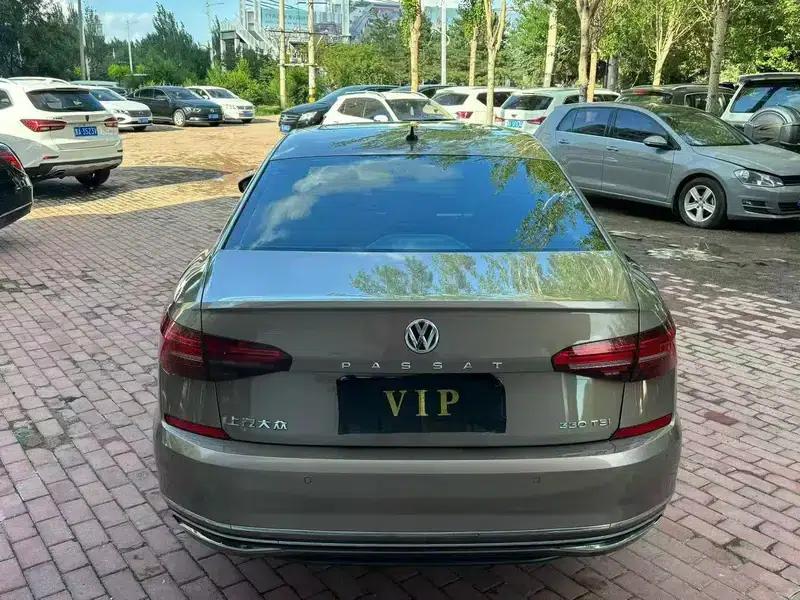 2019 Volkswagen Passat 330TSI Luxury Edition (National V Emission Standard) — миниатюра 4