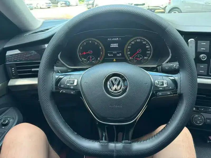 2019 Volkswagen Passat 330TSI Luxury Edition (National V Emission Standard) — миниатюра 7