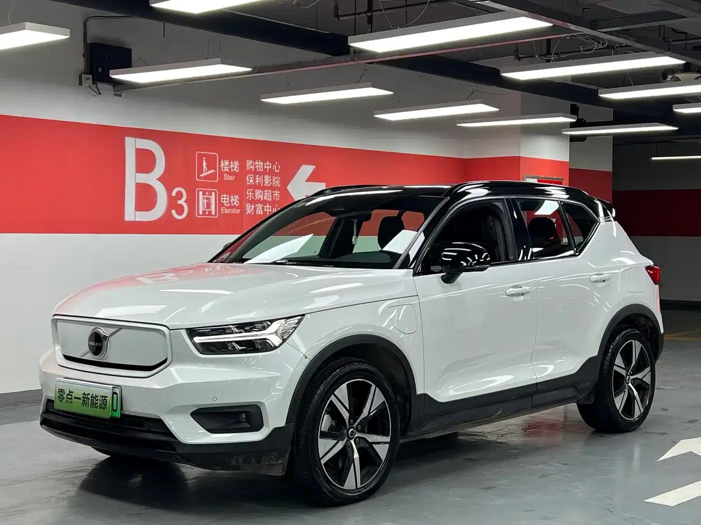 Volvo XC40 PHEV 2021 P8 Pure Electric AWD Inscription Sport Edition — миниатюра 1