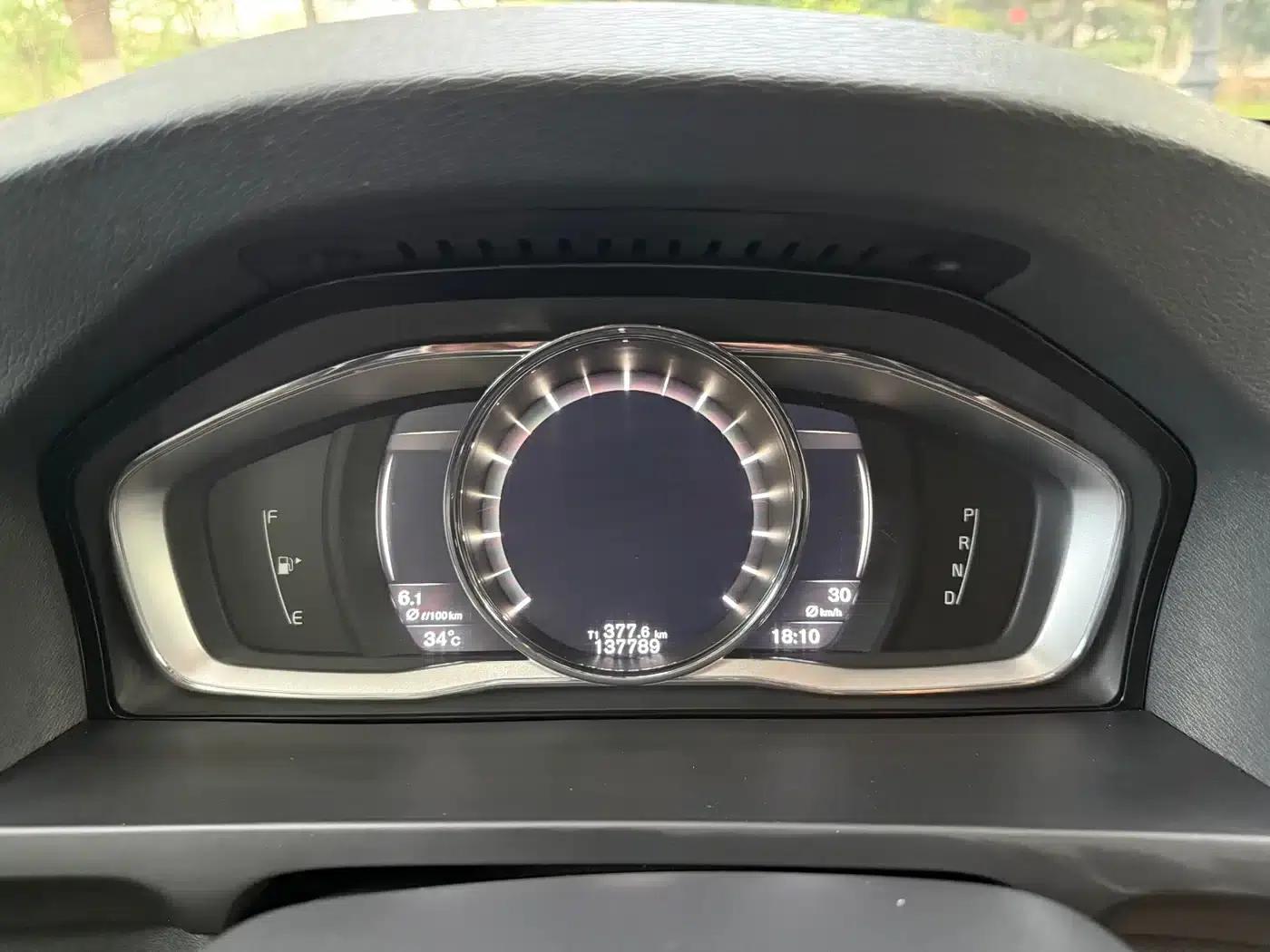 2015 Volvo S60 Plug-in Hybrid, S60L E-Drive Hybrid T6 Smart Edition — миниатюра 20
